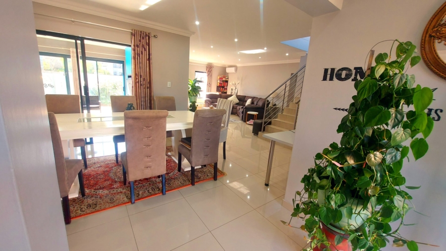 4 Bedroom Property for Sale in Melodie North West